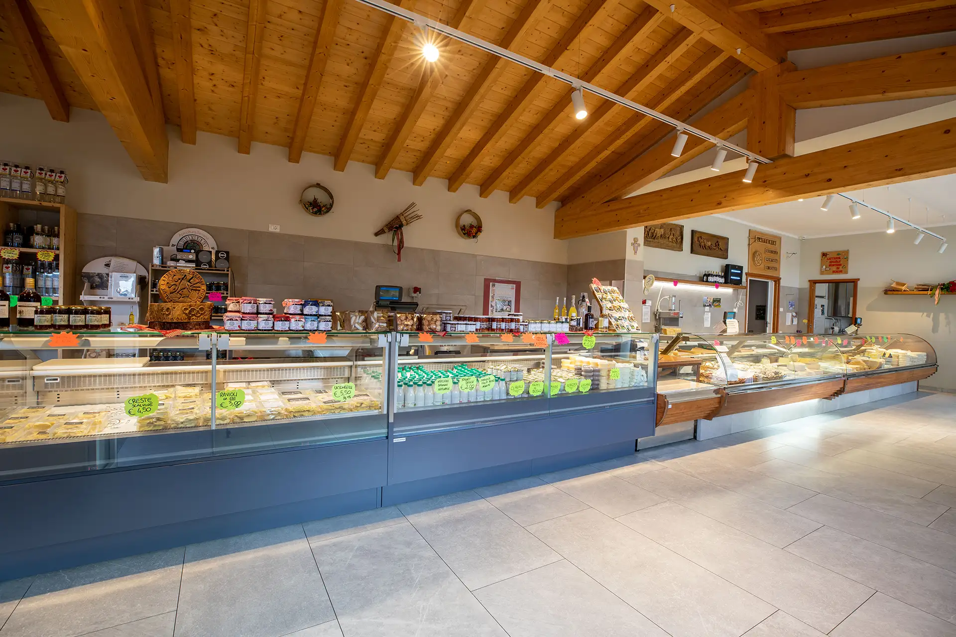 Bancone Latteria Di Scalve